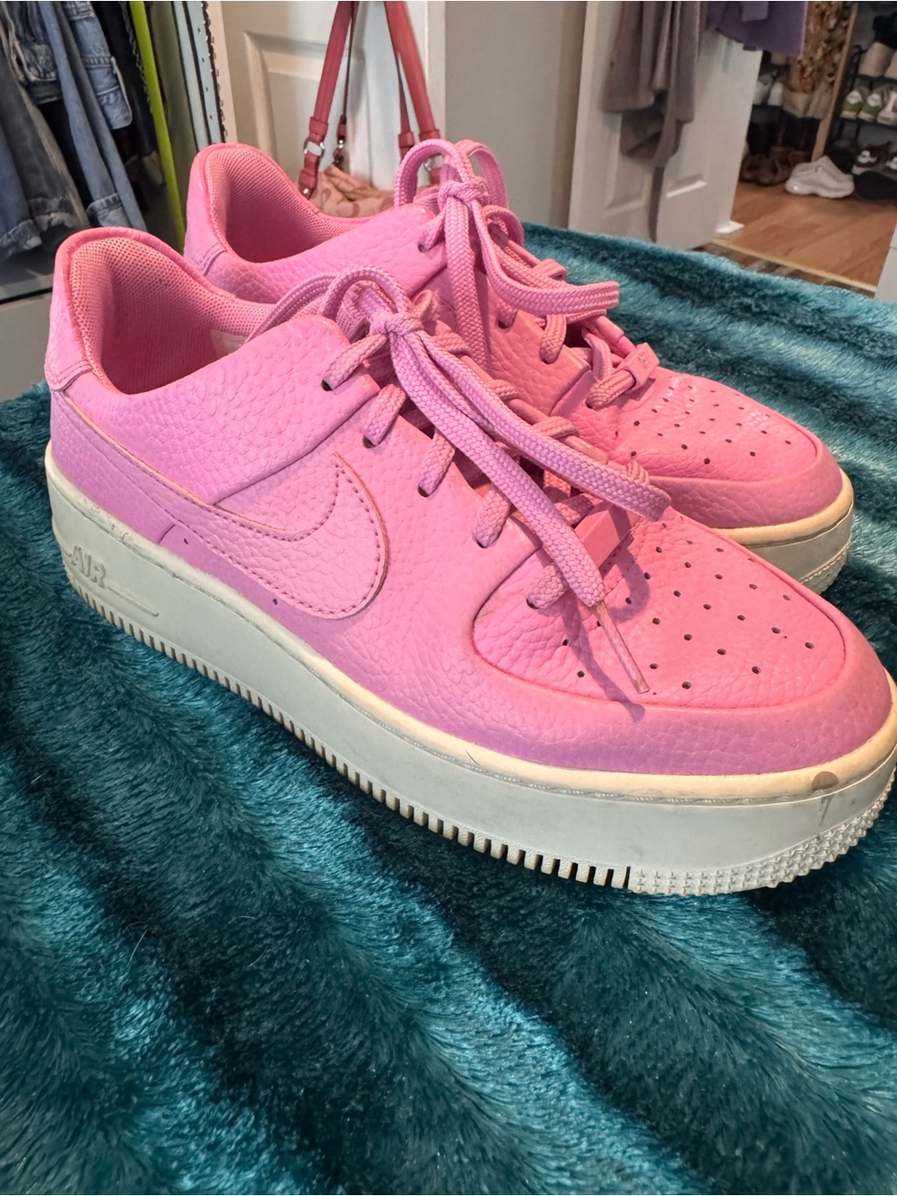Nike Pink Women's Low-Top Platform Sneakers